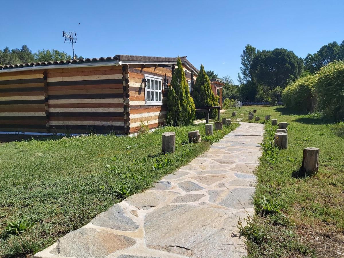 La Cabana Del Alberche Navaluenga Exteriör bild