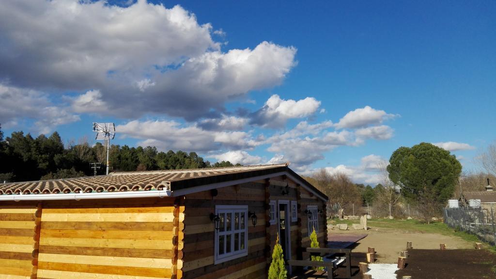 La Cabana Del Alberche Navaluenga Exteriör bild
