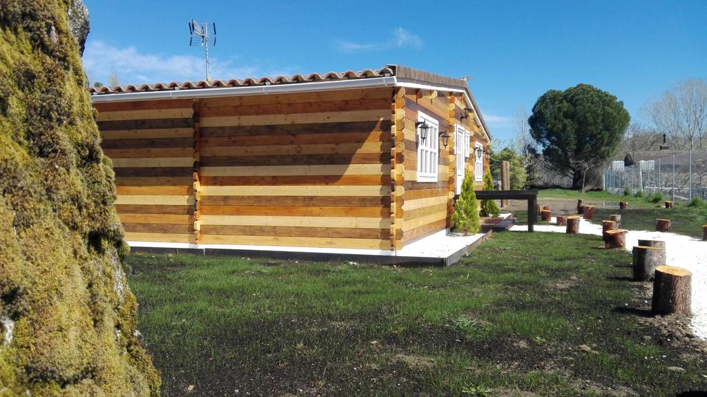 La Cabana Del Alberche Navaluenga Exteriör bild