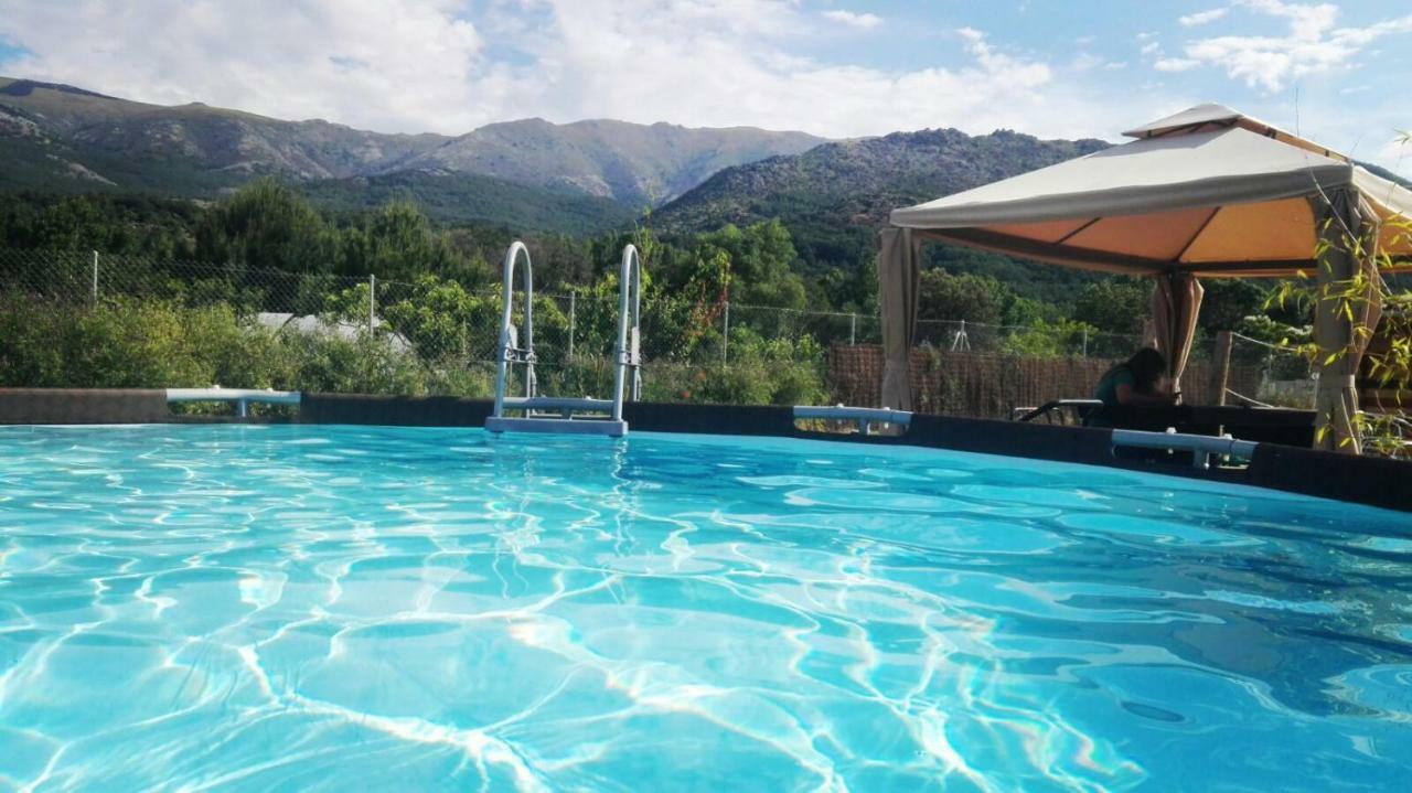 La Cabana Del Alberche Navaluenga Exteriör bild