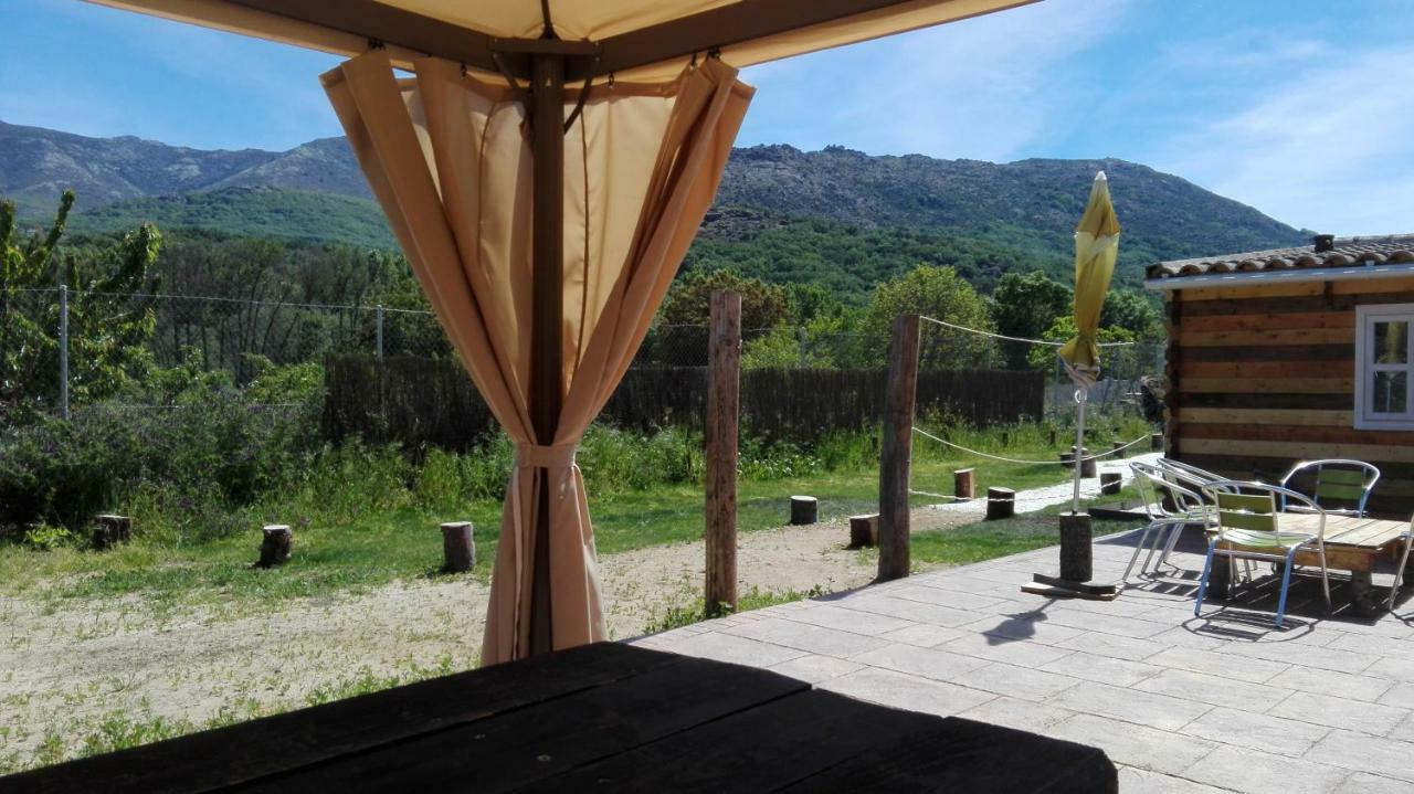 La Cabana Del Alberche Navaluenga Exteriör bild